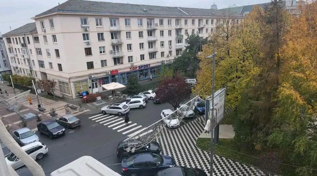 Garsoniera Centru Vechi English Park Craiova Luaran gambar
