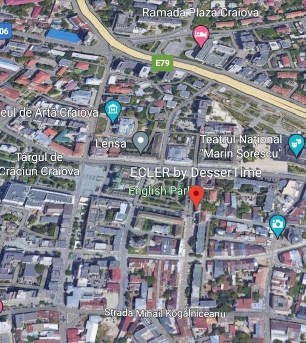 Garsoniera Centru Vechi English Park Craiova Luaran gambar